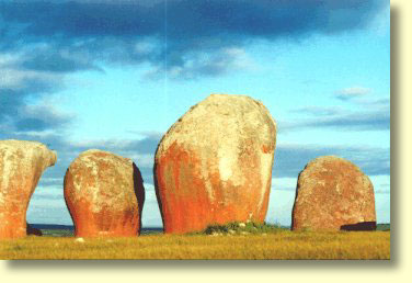 Inselberg pillars - Murphy's Haystacks