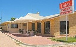 Ceduna Airport Caravan Park - Main Reception, Bar, Games Room and Licensed Restaurant