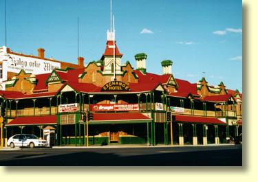 The Exchange Hotel is a fine example of Australia's early Federation period of architecture.