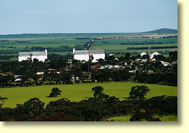  Kimba grain silos from White's Knob Lookout