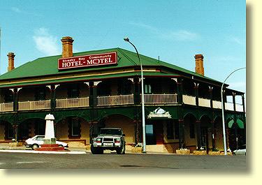 Streaky Bay Hotel is owned and supported by the local community.