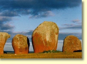 Murphys Haystacks are unique inselbergs. Other interesting Inselberg structures are also found at Pildappa Rock and Ucontitchie Hill - near Wudinna and Minnipa.